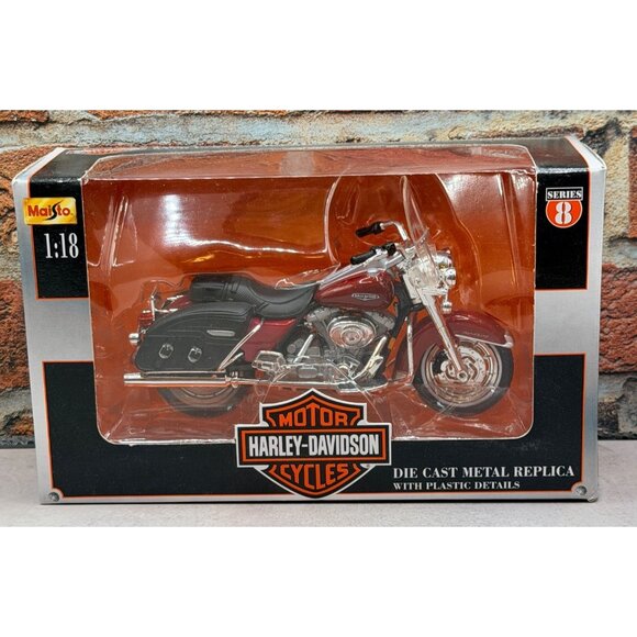maisto Other - Harley Davidson Road King Classic DieCast Motorcycle Replica 1:18 Scale Series 8
